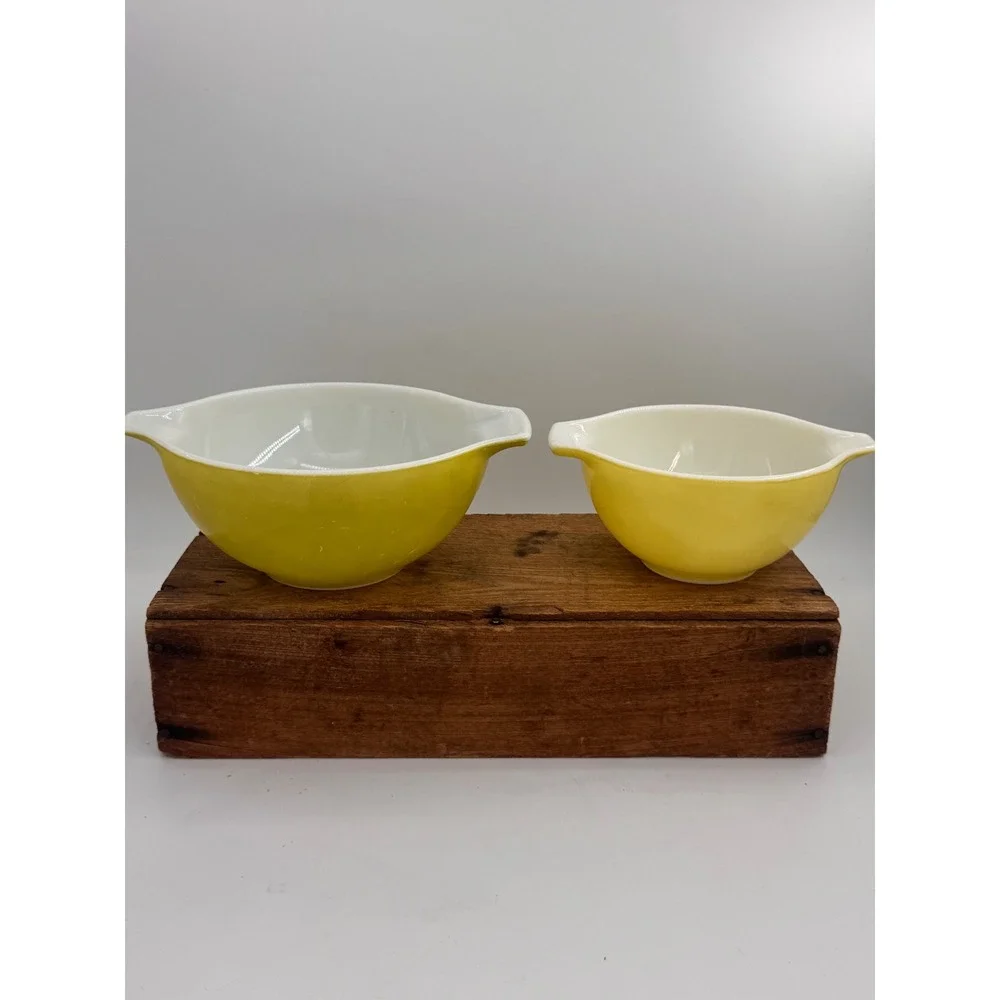 Vintage Pyrex Cinderella Primary Colors Nesting Bowls Set 442 441 2 Piece Lot